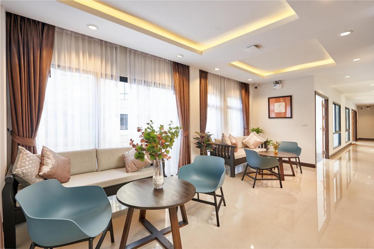 Be Phrasingh Hotel Chiang Mai Exterior photo